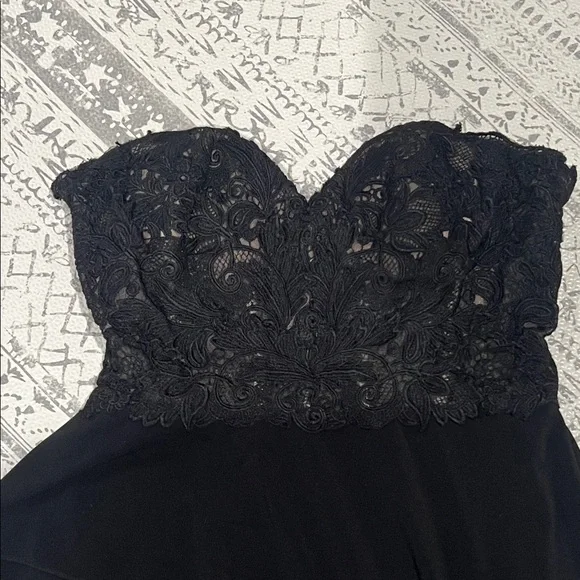 🖤 Badgley Mischka Laced Sweetheart Gown – Size 6 🖤 - Picture 9 of 13
